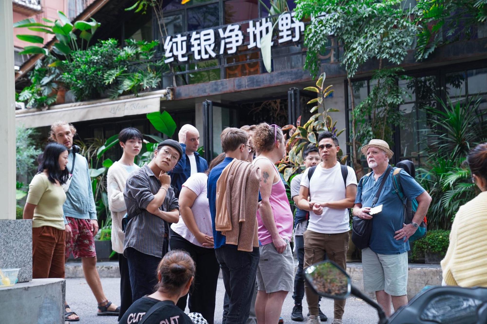Poshpacker·成都拖板鞋青年旅舍旅行酒店（太古里春熙路地铁站店） 旅馆 *